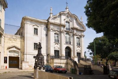 Private guided tour to 7 Colinas and Belém in an electric Tuk Tuk with 4.5 hours. - The 7-hills route: Portas do Sol, Santa Luzia, and climbing to Senhora do Monte