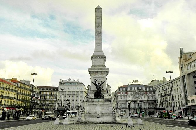 Private guided tour to 7 Colinas and Belém in an electric Tuk Tuk with 4.5 hours. - Royal-to-riverside Lisbon: Eduardo VII, parliament, and Belém’s monument chain