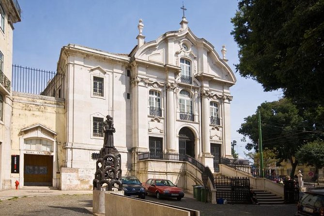 Private guided tour to 7 Colinas and Belém in an electric Tuk Tuk with 4.5 hours. - The 7-hills route: Portas do Sol, Santa Luzia, and climbing to Senhora do Monte