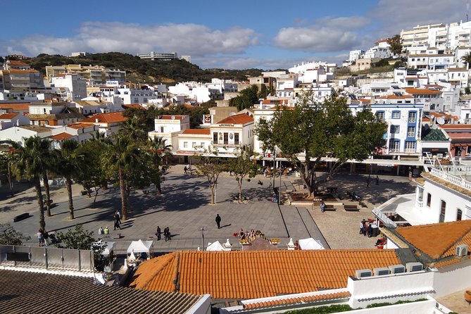 Private Guided Tuk-Tuk Tour with Pick-Up and Drop-Off of Albufeira - Old town wandering-lite: culture, history, and photo angles