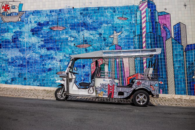 Private Half-Day Eco Tuk Tuk Tour in Lisbon - Hills beyond Alfama: Graça, São Vicente, and the garden-and-night rhythm