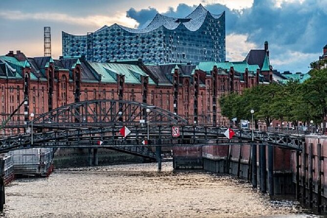 Private Hamburg rickshaw tour for 2 people - Who this tour fits best (and who might want to pair it)