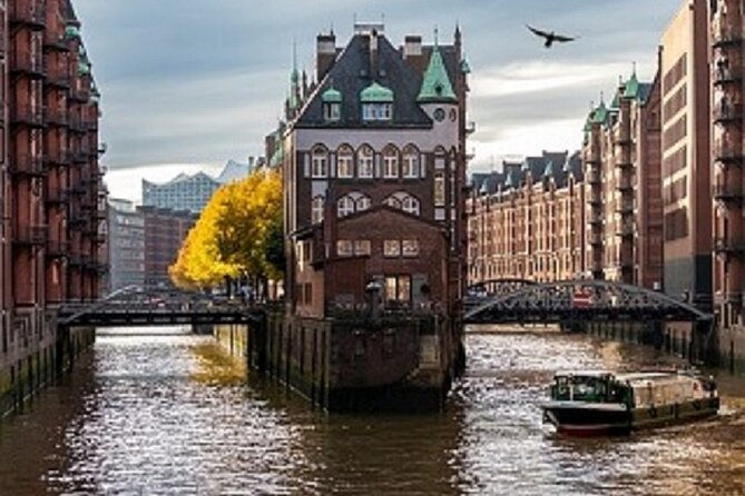 Private Hamburg rickshaw tour for 2 people - Speicherstadt UNESCO stop: warehouses, canals, and a sense of place