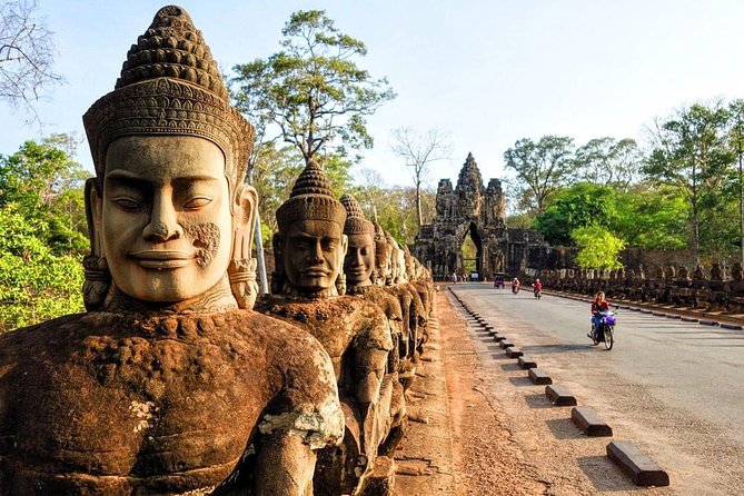 Private one-day tuktuk 'small tour' of the oldest Angkor temples - Who should book this one-day temples small tour