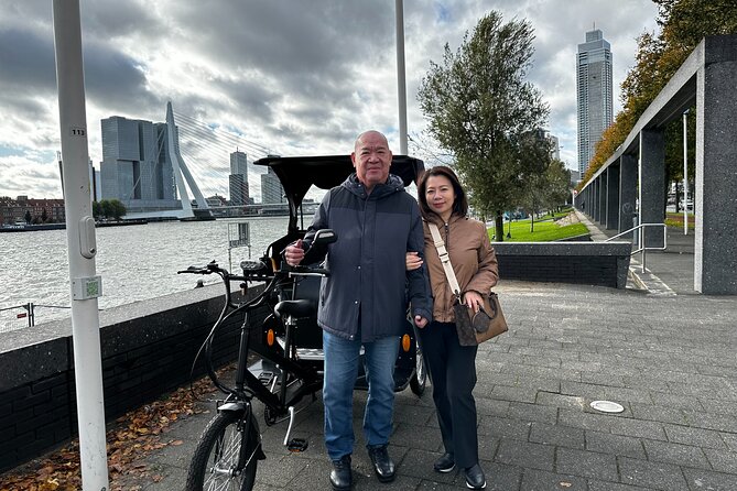 Private Pedicab/Rickshaw Tour of Rotterdam With a Local Guide - Pickup and meeting points that save your brain cells