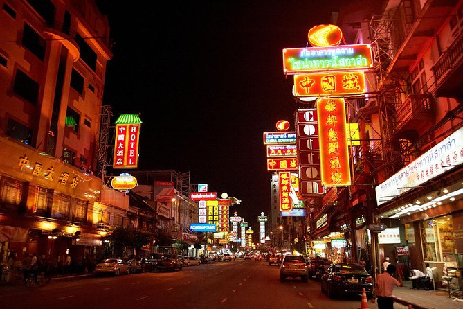 Private Tour : Bangkok Night Tour and Street food By Tuk Tuk and Boat - Getting started: hotel pickup plus the Asiatique River Front meeting point