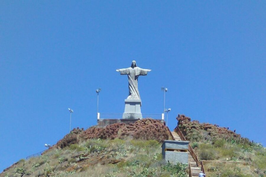 Private Tour: Guided Tuk Tuk Tour of Garajau and Cristo Rei - Tuk Tuks Through Funchal: Old Town to Garajau in Two Hours