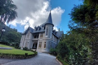 Private Tour Sintra, Palaces and Mountain Tuk Tuk(2 to 6 people) - National Palace chimneys and the Biester Palace movie moment