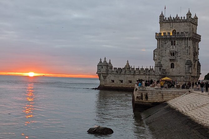 Private Tour Through Lisbon Half Day Experience by Tuk tuk - Electric tuk-tuk Lisbon: why it works better than feet