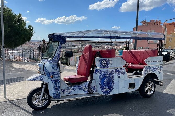 Private Tuk Tuk Tour in Lisbon 1H30 - Why Lisbon’s private Tuk Tuk beats buses (especially on hills)