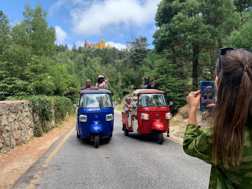Private Tuk Tuk Tour in Sintra and Coast - Castelo dos Mouros: Muslim-era fortifications and big panoramas