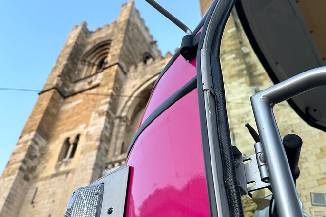 Private Tuk-tuk Tour of Lisbon and Belém - Largo do Carmo to São Pedro de Alcântara: ruins and the São Jorge overlook