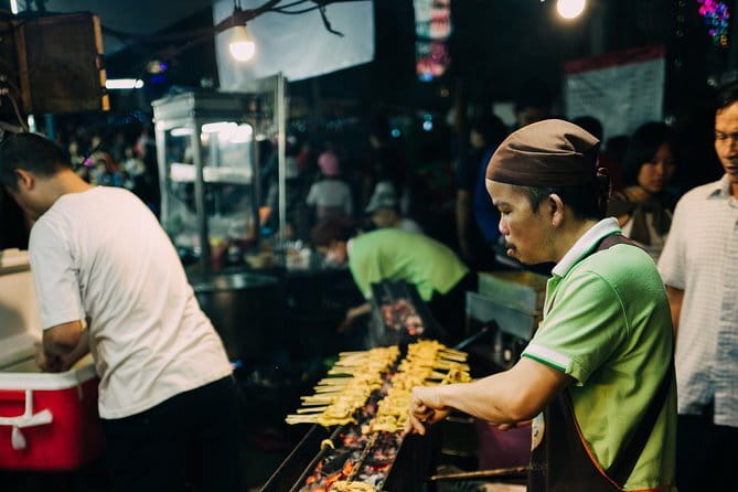 Private Tuktuk Authentic Food Tour (Chinatown-Flower Market) - Food lineup: snacks, dessert, and dinner without the guesswork
