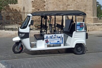 Private TukTuk Tour 2 Hours of Valencia - Mercado Colón: Modernism from 1916 (With a National Monument Title)