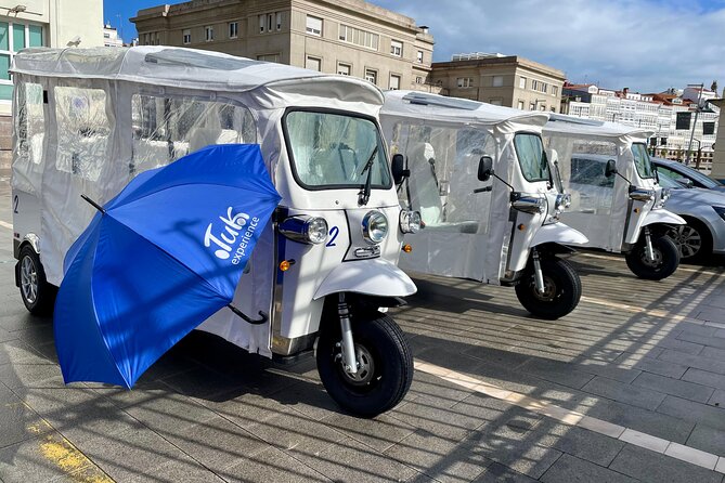 Private VIP Tour EN Tuk tuk A Coruña - San Anton Castle and the stop-length reality