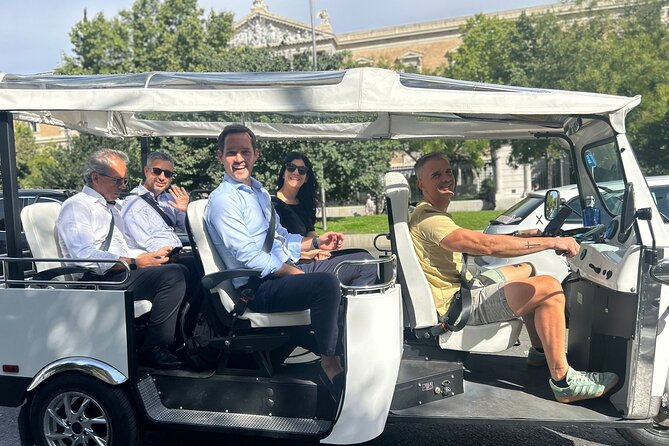 Privately Guided Panoramic Tour in Yellow Tuk Tuk from Madrid - Photo Stops vs. Deep Stops: The Main Trade-Off