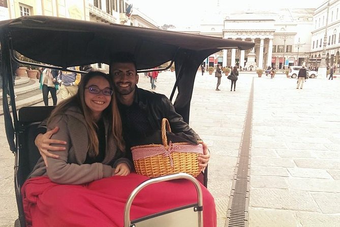 Rickshaw tour in Genova - Stop 2: San Lorenzo Duomo area plus small churches