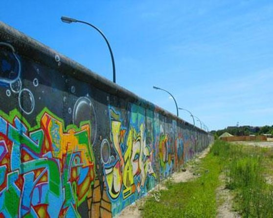 Rickshaw Tours Berlin - Groups of up to 16 people with several rickshaws - Key Things That Make This Berlin Rickshaw Tour Work