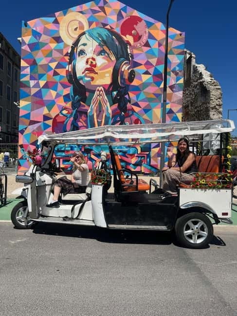 Ride the Stories of Lisbon – Tuk Tuk Experience - Key things I think you’ll notice quickly