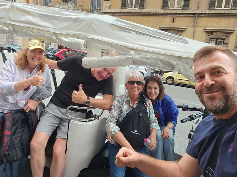 Rome: City Center Private Tour With Tuk-Tuk - Pantheon stop: a quick taste of ancient engineering