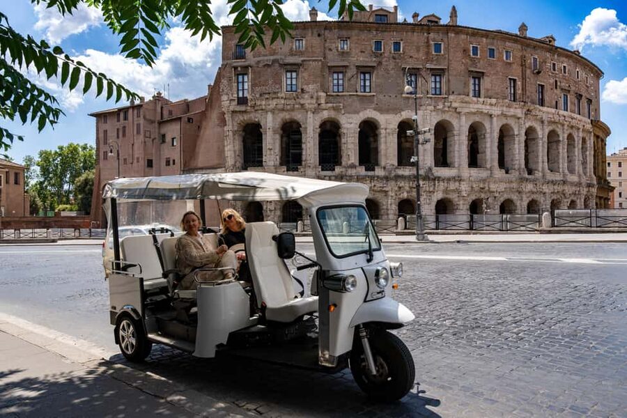 Rome: Exclusive Private Tour by Tuk Tuk - Pantheon: the stop that rewards your attention