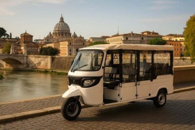 Rome: Photography service with Electric tuk tuk - Meeting Point in Rome: Starting at Piazza di San Pantaleo