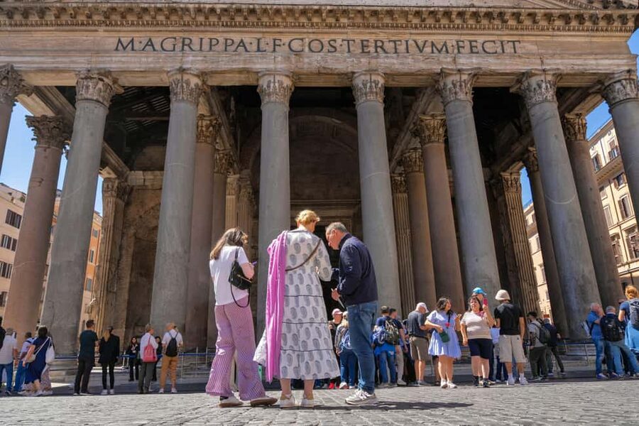 Rome: Tuk-Tuk Guided Tour in Rome City Center - Riding the Rome Center Fast: Why a Tuk-Tuk Makes Sense