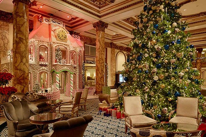 San Francisco Holiday Season Private Tour - Lucky Tuk Tuk - North Beach, Little Italy, and Washington Square Park sights