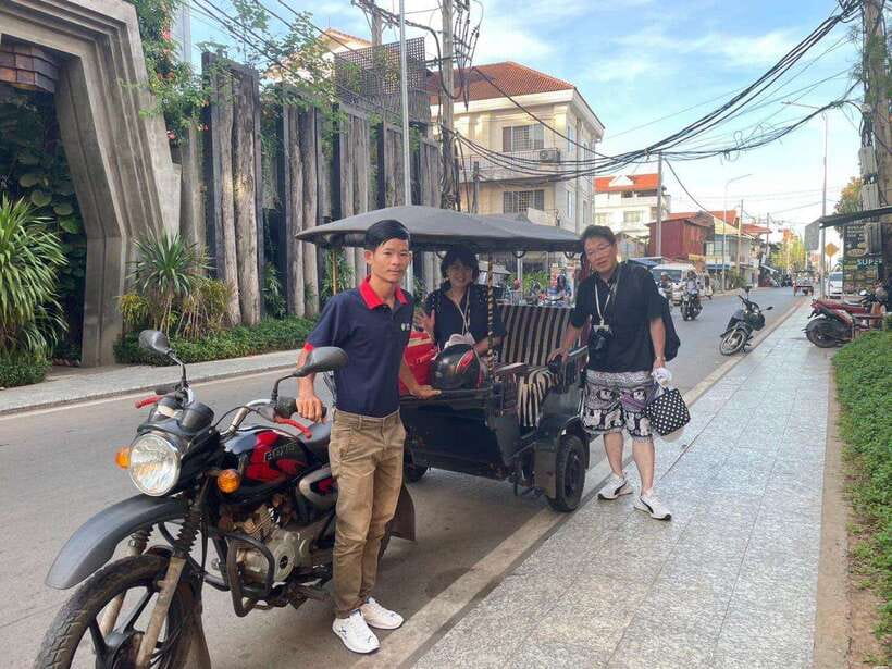 Siem Reap: Angkor Wat Private Tour by Tuk-Tuk - Angkor Wat and South Gate: Your Best Shot at Getting Oriented