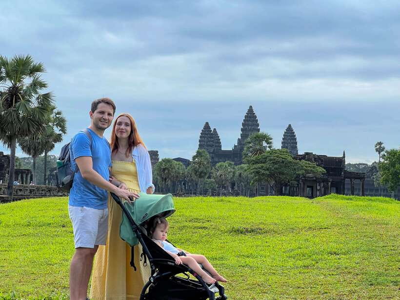 Siem Reap: Angkor Wat Sunrise Tour via Tuk Tuk & Breakfast - Sunrise at Angkor Wat: Why the 4:40 a.m. pickup works