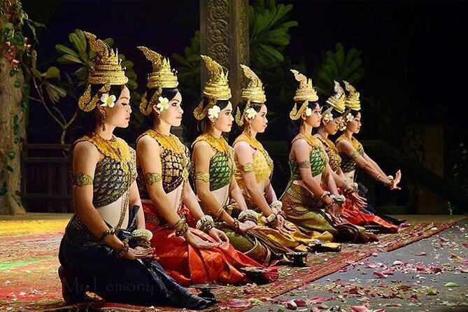 Siem Reap: Apsara Dance Show & Dinner with Tuk-Tuk Transfers - What you’re actually buying for $29