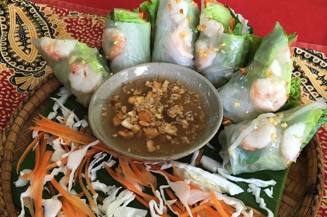 Siem Reap Evening Street foods Tours by Tuk Tuk - What to eat: fried crickets, plus the courage to try