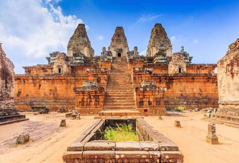 Siem Reap: Full-Day Tuk-Tuk Tour of Angkor Wat Temples - Mebon and Ta Som: good for spacing out the crowds