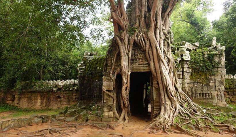 Siem Reap: Grand Circle Temples Tour With Private Tuk-Tuk - Neak Pean: Small, Scenic, and Good for a Mid-Morning Breather