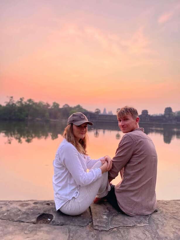 Siem Reap: Personalized Angkor Wat Sunrise Tour by Tuk-Tuk - Victory Gate and Angkor Thom: quick hits that add up