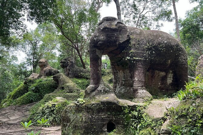 Siem Reap Temple Tuktuk Tour: Explore Angkor Wat and beyond. - The driver makes or breaks a day like this