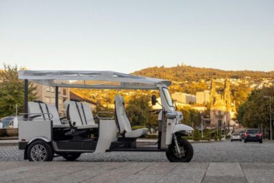 Sightseeing Tours by Electric Tuk-Tuk in Guimarães - How to choose your route: 1 hour vs 3 hours