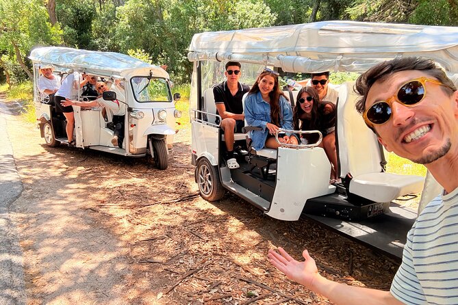 Sintra Electric Tuk Tuk Tour with Local Expert Guides 2h30 - Stop 3: Castelo dos Mouros park views for Moorish context
