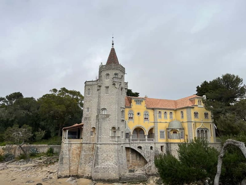 Sintra: Full-Day Guided Tuk-Tuk Tour - Chalet Biester and Chalet Relógio: two stops, one theme
