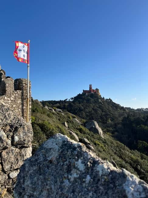 Sintra: Full-Day Guided Tuk-Tuk Tour - Valley of the Lakes: a scenic break between major monuments