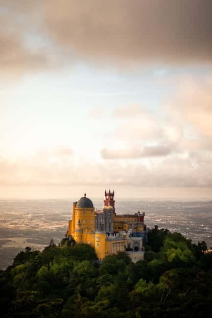 Sintra: Guided History & Highlights Tuk-Tuk Tour with Pastry - Key highlights worth your time