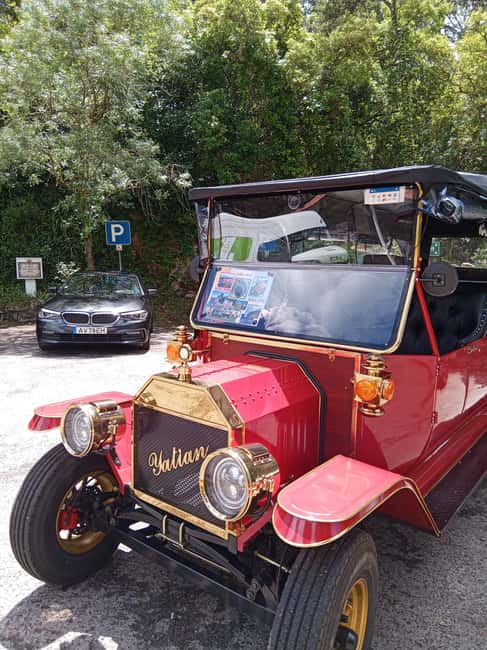 Sintra: Mountain tour by vintage TukTuk - The guide factor: why private explanations matter in Sintra