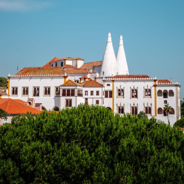 Sintra: -Sintra Sightseeing Tour With Tuk Tuk (1hr) - Biester Palace and Park: Breaking Up the Big Two With Another Key Stop