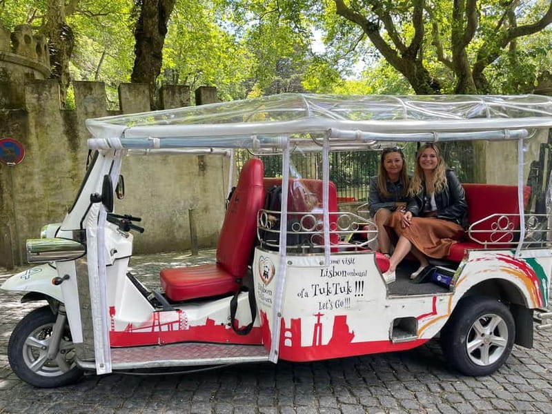 Sintra Tour: Palaces and Dream Landscapes in Tuk Tuk - Why this tuk-tuk Sintra route works so well