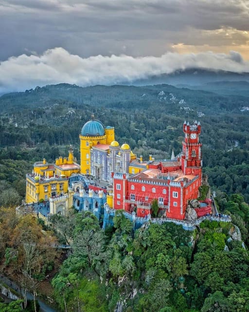 Sintra Tour With Tuktuk - Sintra Palace Stop: A Guided Orientation Before You Commit to Tickets