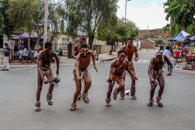 Soweto by Tuk-Tuk - Orlando East and the contrast between formal and informal housing