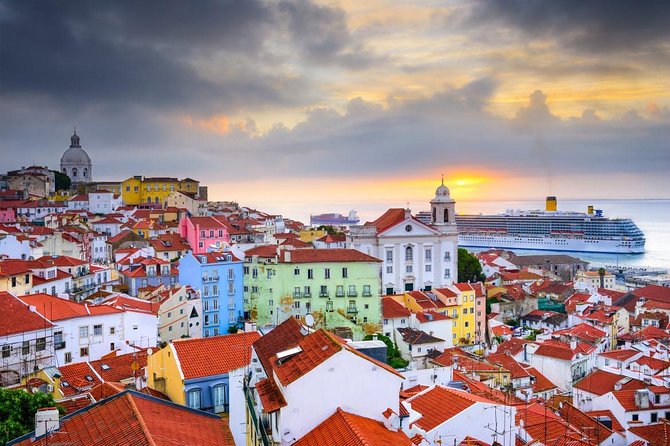 Special Guided Tour of Tuk Tuk Lisbon Historic 2 Hours - Parliament at São Bento, Bica Funicular, and the Pink Street Break