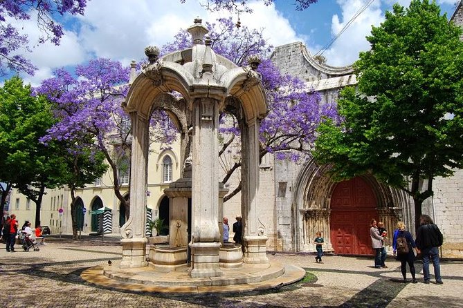 Special Guided Tour of Tuk Tuk Lisbon Historic 2 Hours - Time Out Market Lisboa: A Snack Stop That Actually Works