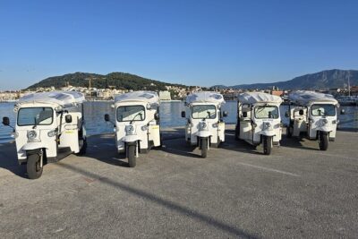 Split Eco Tuk Tuk City Tour - Bačvice Beach: Sand, Shallow Water, and Picigin Culture