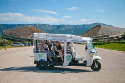 Split: Top City Highlights Electric Tuk-Tuk Tour - Where you start: St. Frane church, then Riva Harbor for fast orientation
